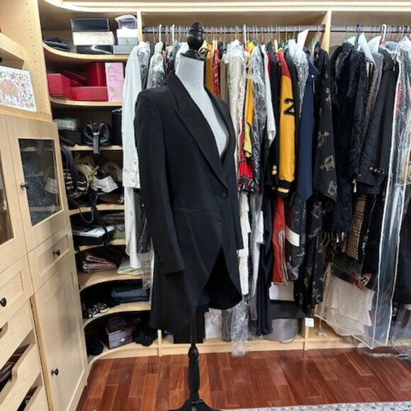 Burberry Jackets & Blazers - Burberry Size 4 Black Wool Coat